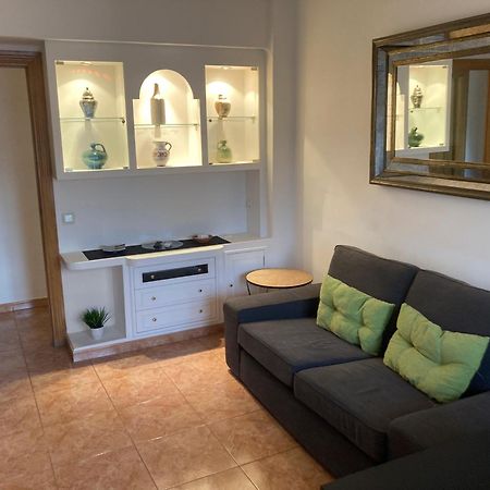 Luninoso Y Practico Apartamento En El Centro Con Amplio Parking Incluido Grenada Zewnętrze zdjęcie