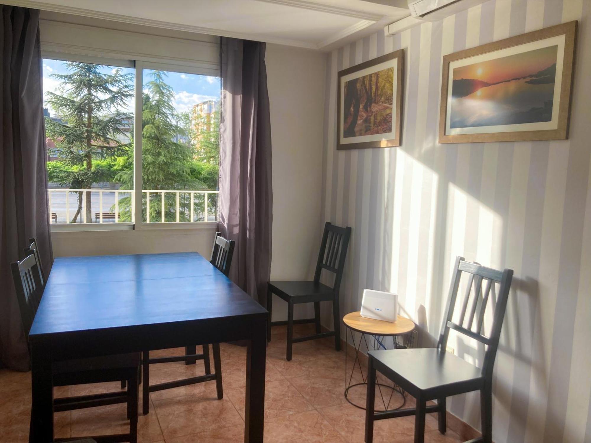Luninoso Y Practico Apartamento En El Centro Con Amplio Parking Incluido Grenada Zewnętrze zdjęcie
